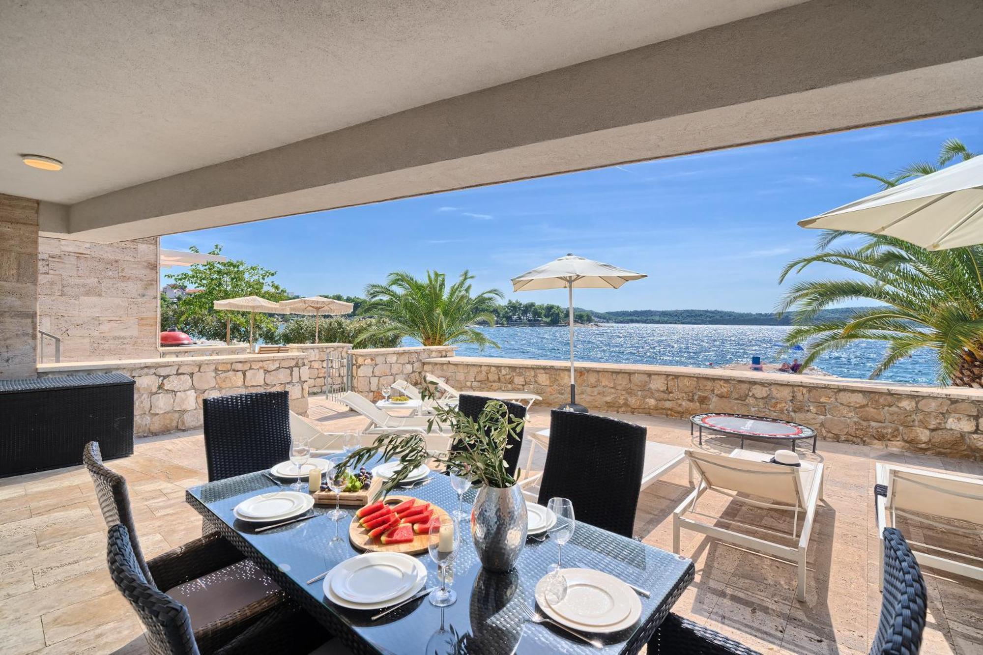 Livingstone Beach House Trogir Quarto foto