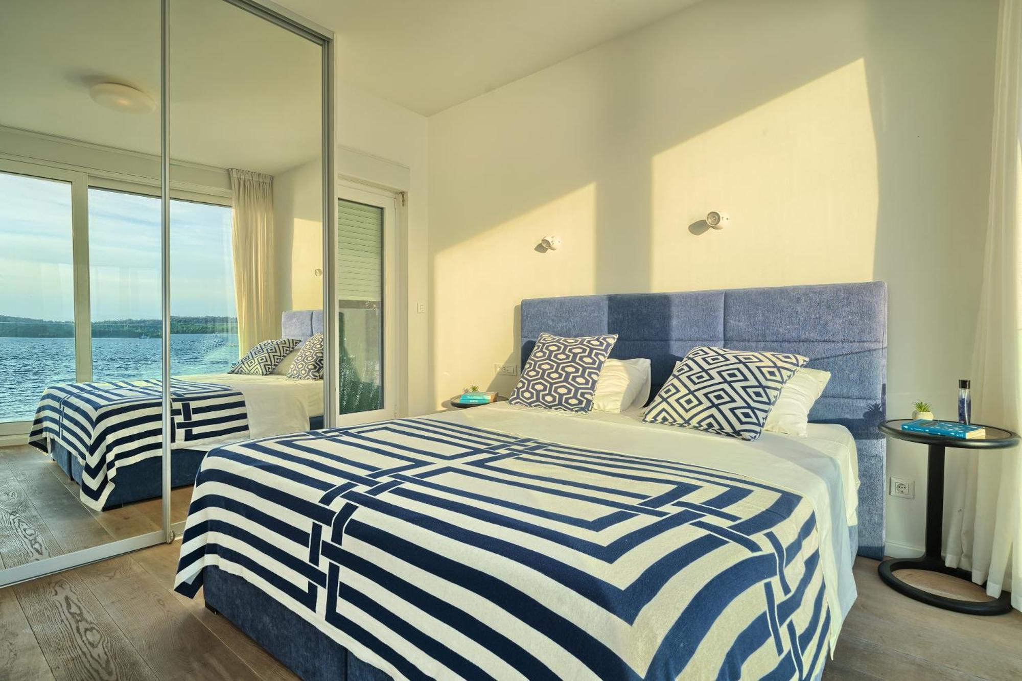 Livingstone Beach House Trogir Quarto foto